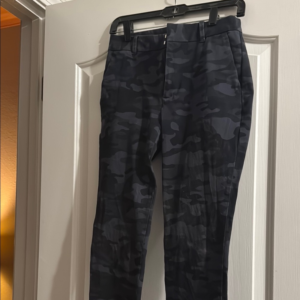 GAP Boot Cut Jeans in Black and Gray